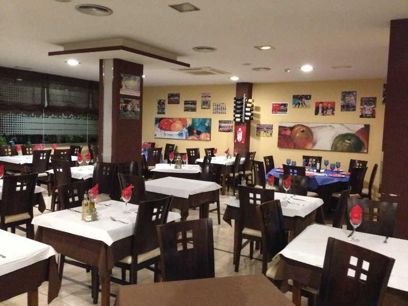 Hotel El Cruce Moraleda Moraleda De Zafayona ภายนอก รูปภาพ