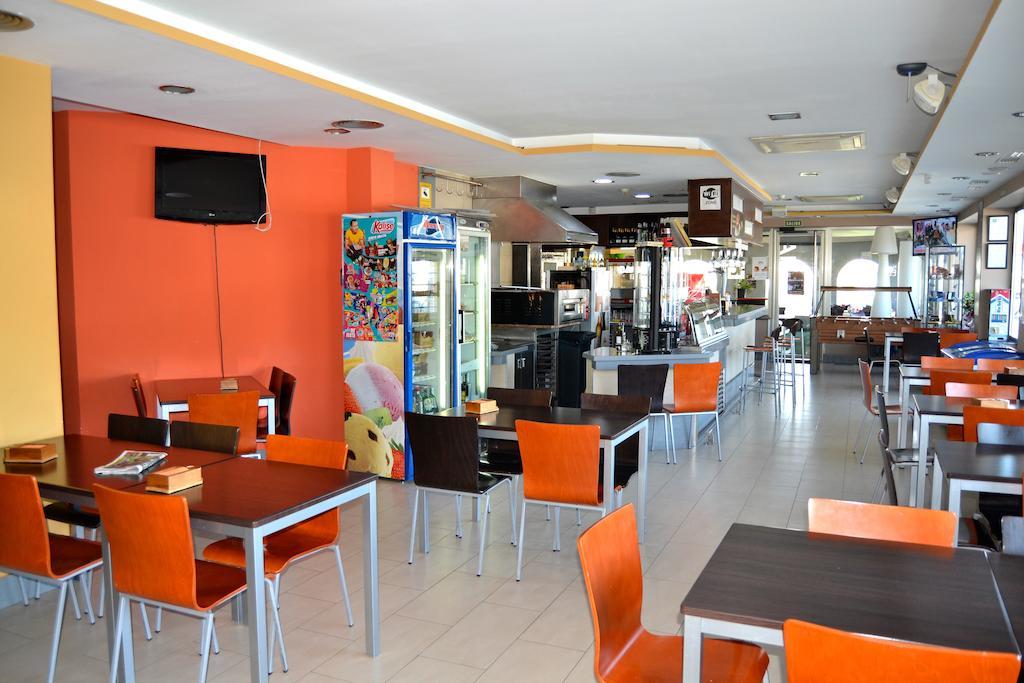 Hotel El Cruce Moraleda Moraleda De Zafayona ภายนอก รูปภาพ