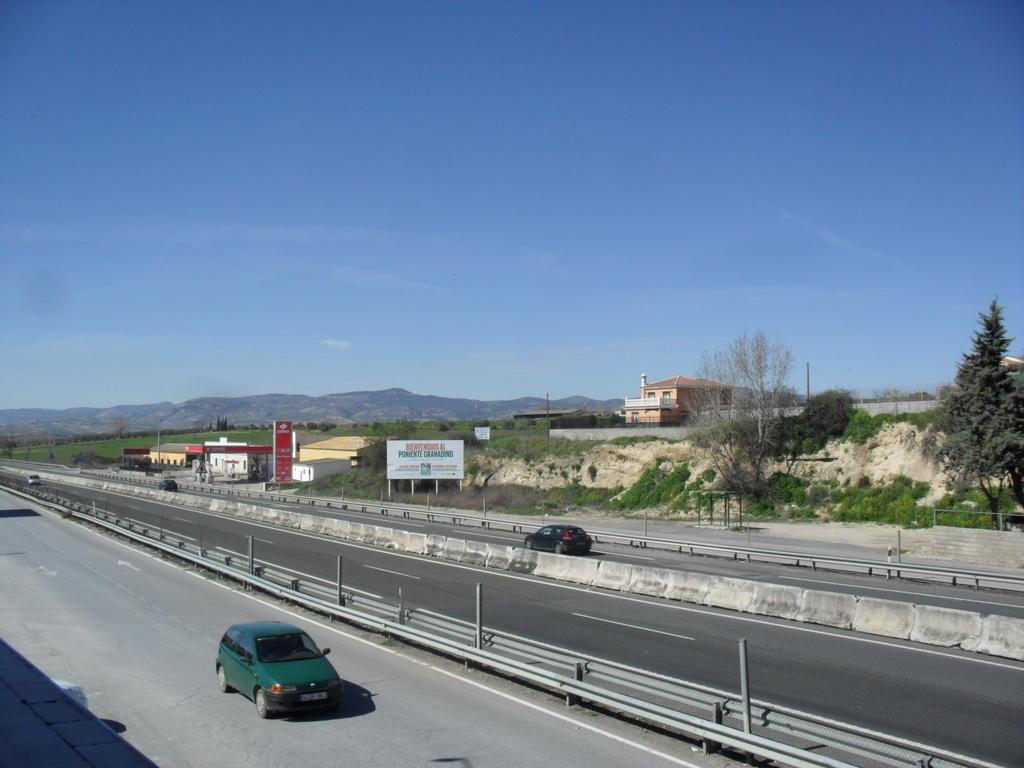 Hotel El Cruce Moraleda Moraleda De Zafayona ภายนอก รูปภาพ